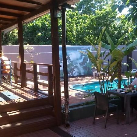 Residencial Noelia Hostel Puerto Iguazú Esterno foto