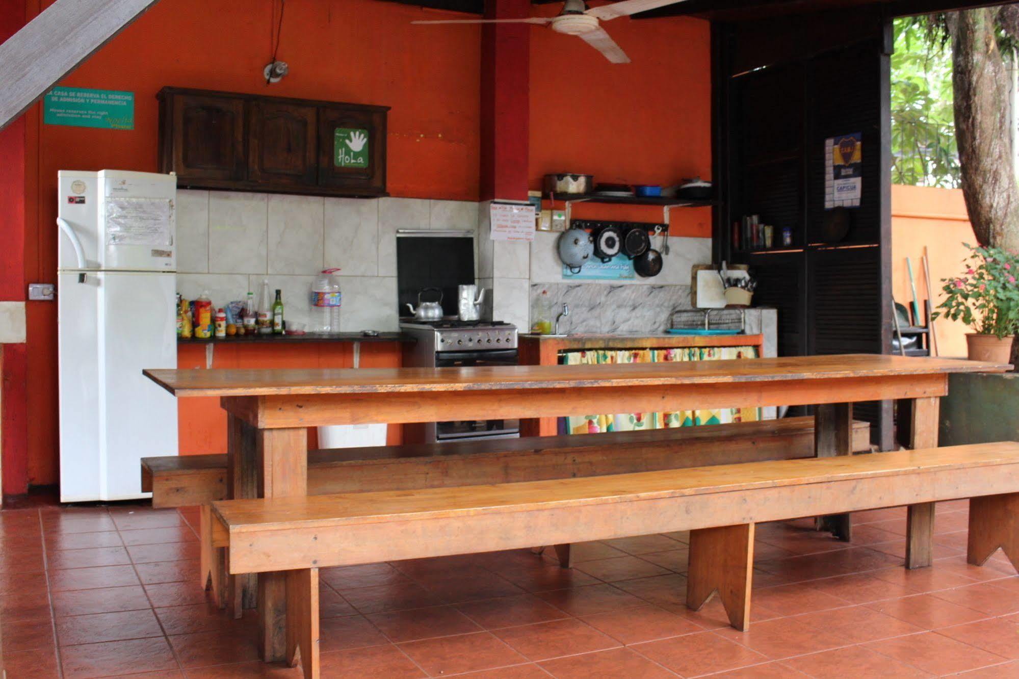 Residencial Noelia Hostel Puerto Iguazú Esterno foto