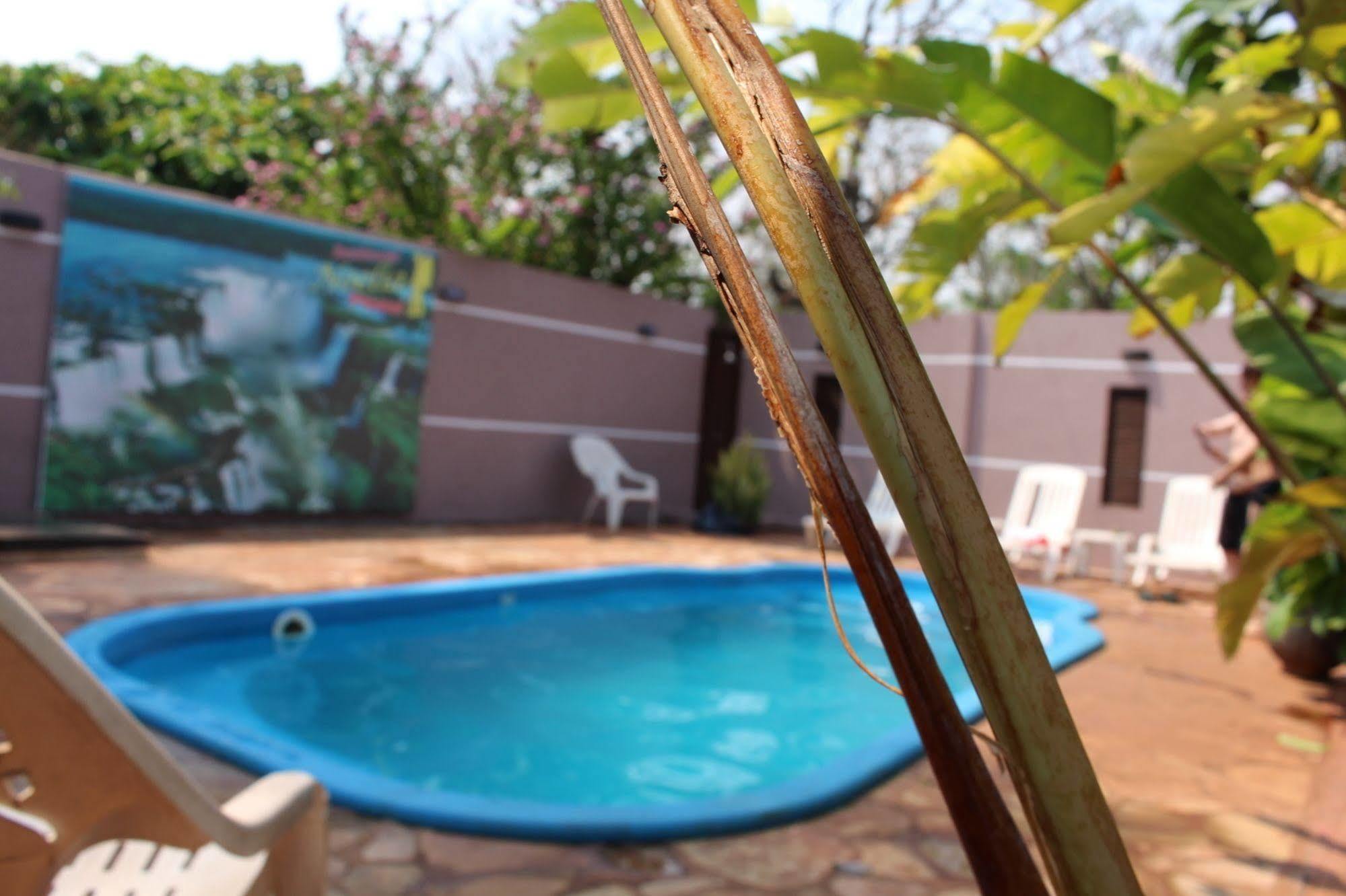 Residencial Noelia Hostel Puerto Iguazú Esterno foto