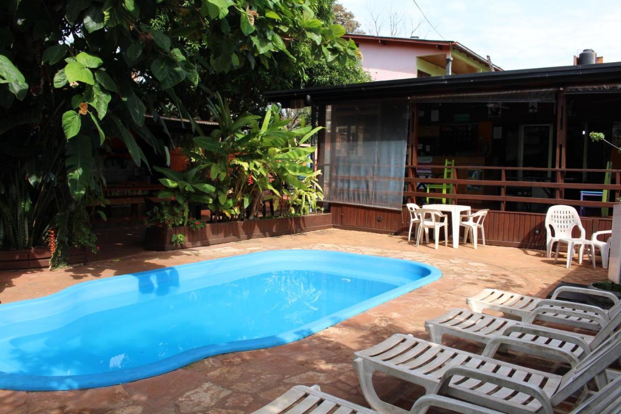 Residencial Noelia Hostel Puerto Iguazú Esterno foto