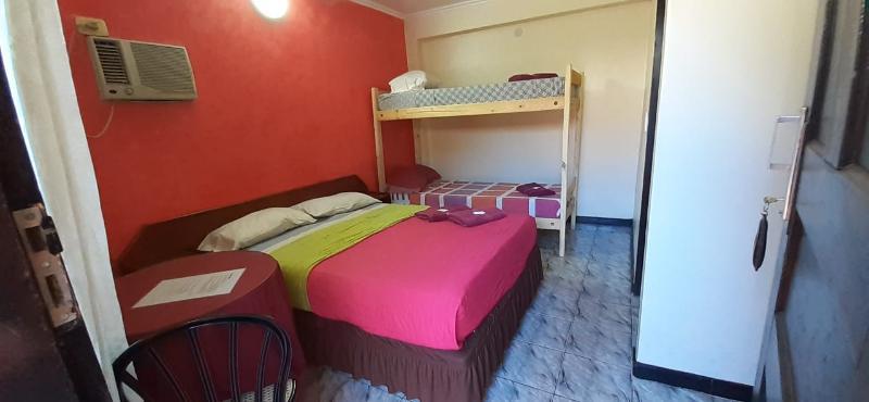 Residencial Noelia Hostel Puerto Iguazú Esterno foto