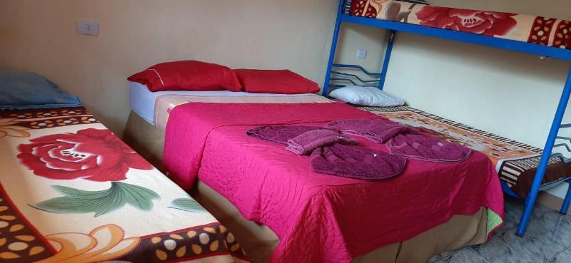 Residencial Noelia Hostel Puerto Iguazú Esterno foto